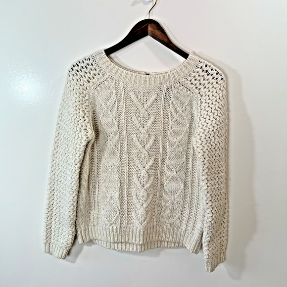 Cynthia Rowley Women’s Wool Cable Knit Sweater Sz M Cream Minimalist Understated - Picture 1 of 7
